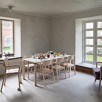 Aamu korkea nojatuoli | Alastek hoiva- ja julkitilakalusteet