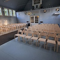 Nurmijärven siunauskappeli - Alastek